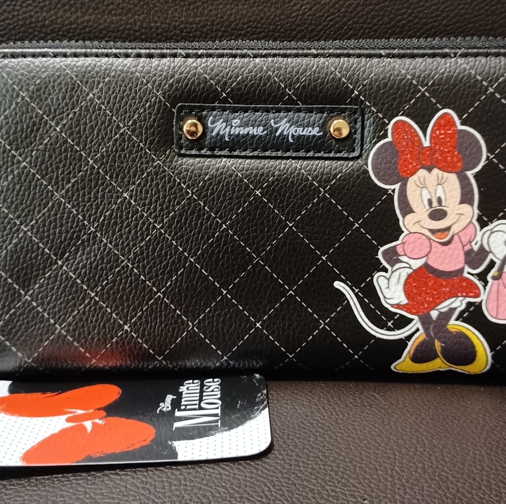 DISNEY MINNIE MOUSE ZIP AROUND ID COMPARTMENTS WAL